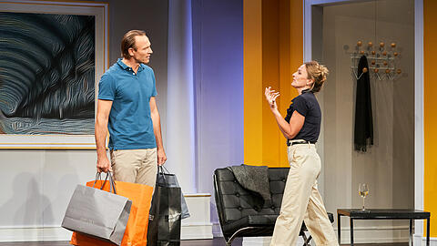 Sabrina Ascacibar (Tessa) mit Bernhard Bettermann (Ralf).