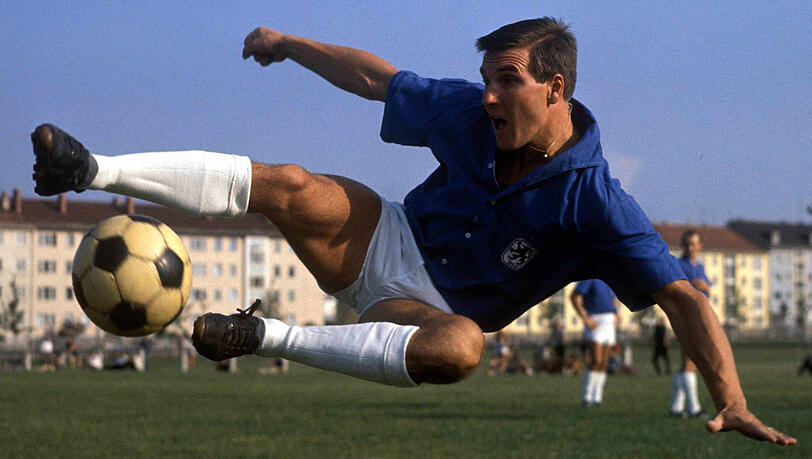 Rudi Brunnenmeier erzielte in 210 Spielen für die Löwen 134 Tore. Rudi Brunnenmeier erzielte in 210 Spielen für die Löwen 134 Tore.