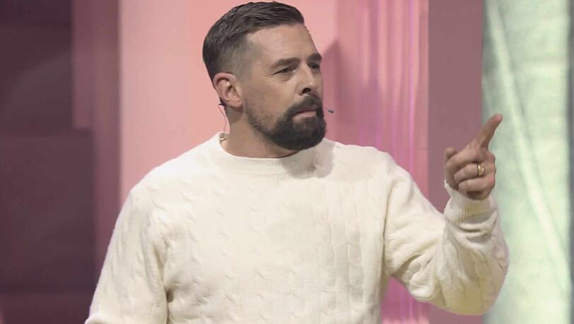Klaas kassiert einen Spruch von der "Wer stiehlt mir die Show?"-Regie.