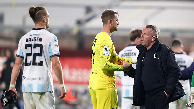 Neuer Anlauf unter Trainer Markus Kauczinski (r.). Thomas D&auml;hne soll dabei ebenso wie Sigurd Haugen (l.) ein wichtiger Bestandteil der Achse in der L&ouml;wen-Elf sein.