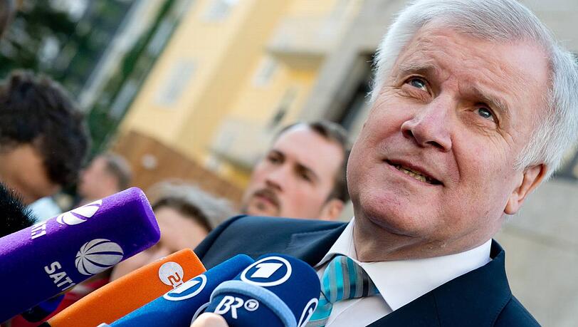 Höhen und Tiefen: CSU-Chef Horst Seehofer am Tag nach den Kommunalwahlen. Höhen und Tiefen: CSU-Chef Horst Seehofer am Tag nach den Kommunalwahlen.