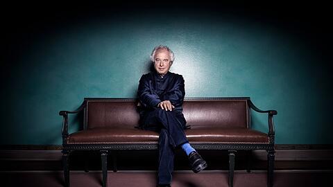 Der Pianist András Schiff.