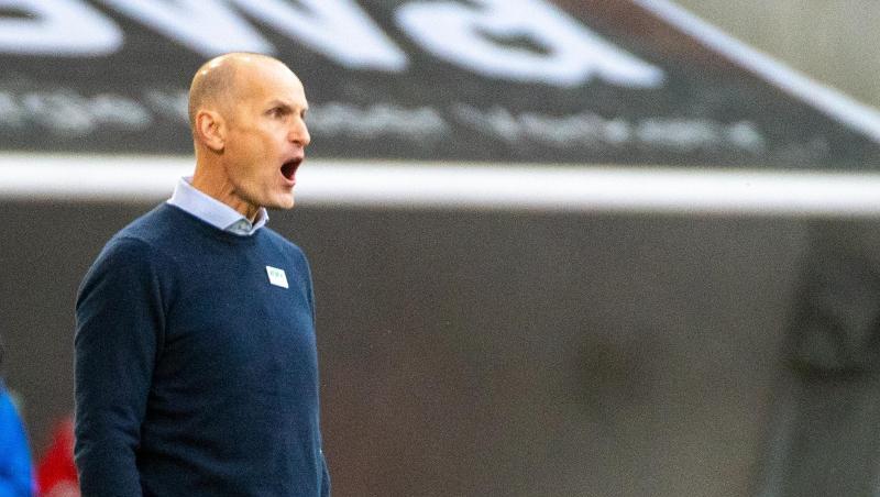 Augsburgs Trainer Heiko Herrlich.