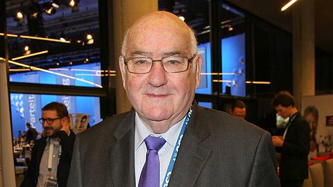 Werner Weidenfeld auf einem CSU-Parteitag in der kleine Olympiahalle