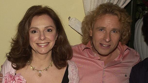 Uschi Dämmrich von Luttitz und Thomas Gottschalk kennen sich seit Jahrzehnten. Uschi Dämmrich von Luttitz und Thomas Gottschalk kennen sich seit Jahrzehnten.