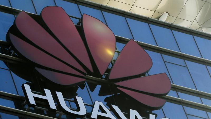 Besonders gegen Huawei gibt es derzeit Vorwürfe, er stehe der chinesischen Regierung zu nahe und könne von Behörden des Landes zur Zusammenarbeit gezwungen werden. Huawei weist die Anschuldigungen zurück. Besonders gegen Huawei gibt es derzeit Vorwürfe, er stehe der chinesischen Regierung zu nahe und könne von Behörden des Landes zur Zusammenarbeit gezwungen werden. Huawei weist die Anschuldigungen zurück.