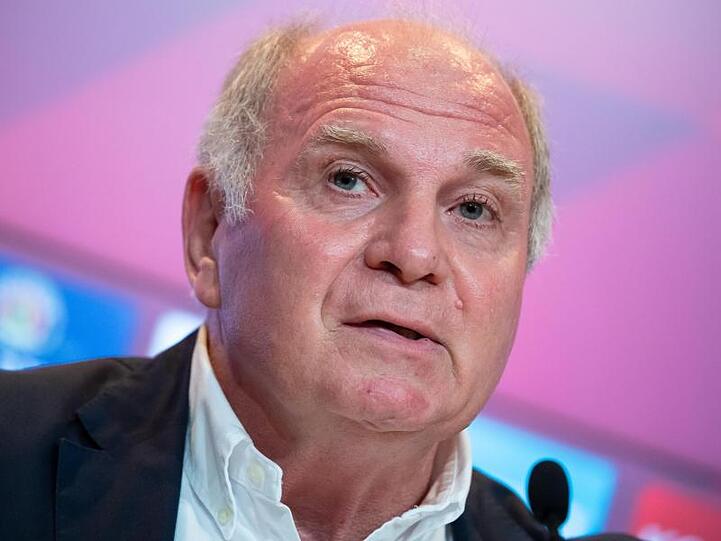 FC-Bayern Ehrenpräsident Uli Hoeneß hofft auf einen Schub für den Basketball.