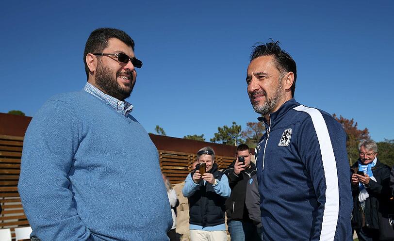 Frust nach der 1:2-Auswärtsniederlage in Bielefeld: 1860-Investor Hasan Ismaik (l.) und Trainer Vitor Pereira.