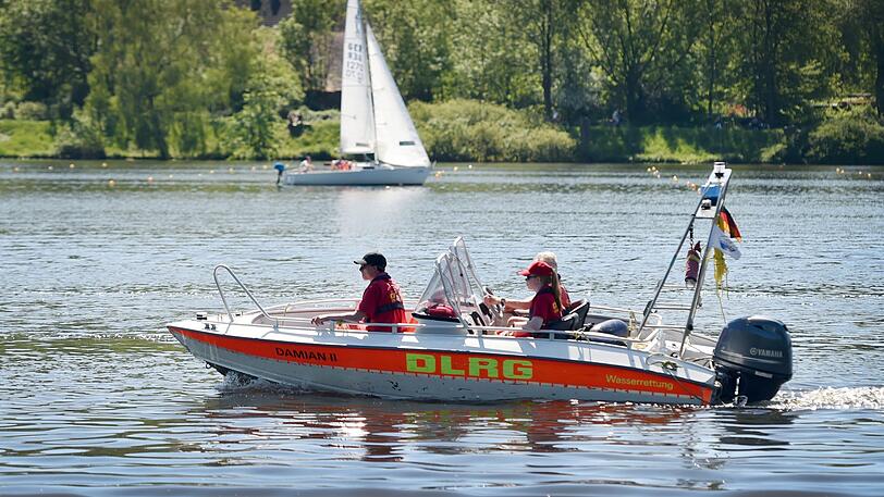 Der Mann wurde von einem Rettungsteam der DLRG gesucht. (Symbolfoto)