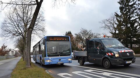 In der Allacher Straße wird es eine neue Busspur geben.