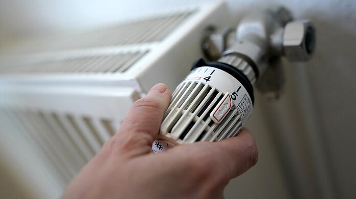 Die steigenden Energiekosten bereiten vielen Haushalten in München Sorge. (Symbolbild)
