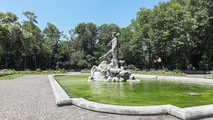 Im Alten Botanischen Garten wurde das Geld deponiert.