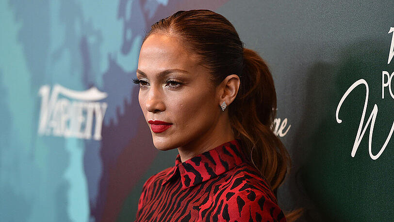 Vom Leben gezeichnet? Jennifer Lopez 2014 in Beverly Hills Vom Leben gezeichnet? Jennifer Lopez 2014 in Beverly Hills