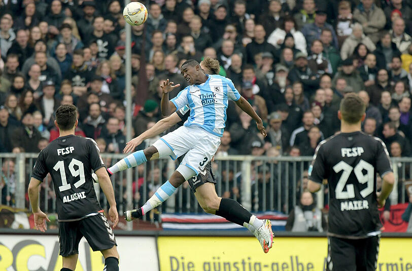Der TSV 1860 muss ohne Romuald Lacazette in die kommende Saison starten. (Archivbild)