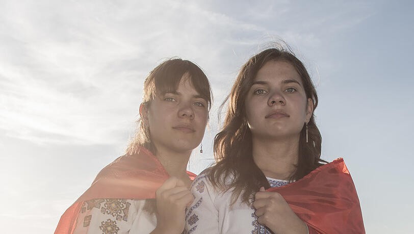 40 geflüchtete Ukrainer haben sich von Barbara Donaubauer fotografieren lassen. Oksana und Olga sind zwei von ihnen. 40 geflüchtete Ukrainer haben sich von Barbara Donaubauer fotografieren lassen. Oksana und Olga sind zwei von ihnen.