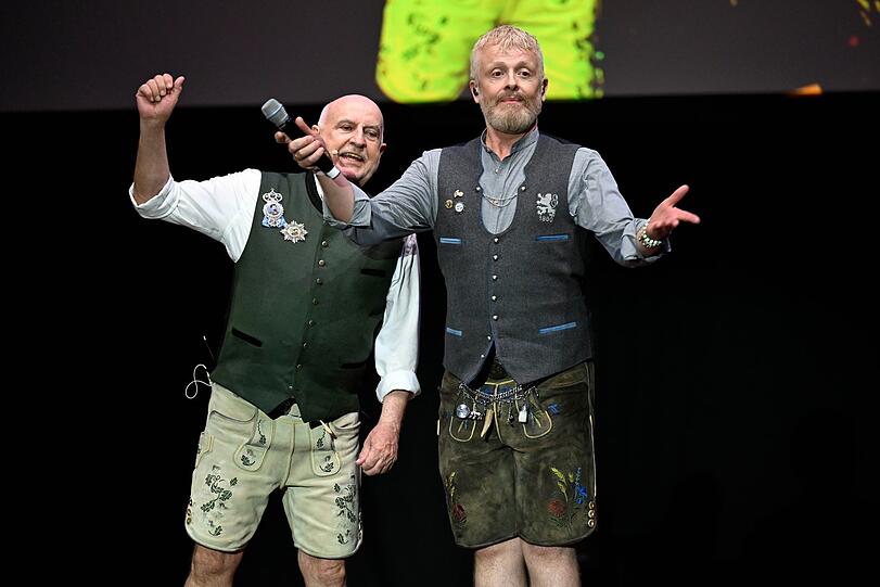 Angermaier-Chef Alex Munz und Sänger Ross Antony gemeinsam auf der Bühne. Angermaier-Chef Alex Munz und Sänger Ross Antony gemeinsam auf der Bühne.