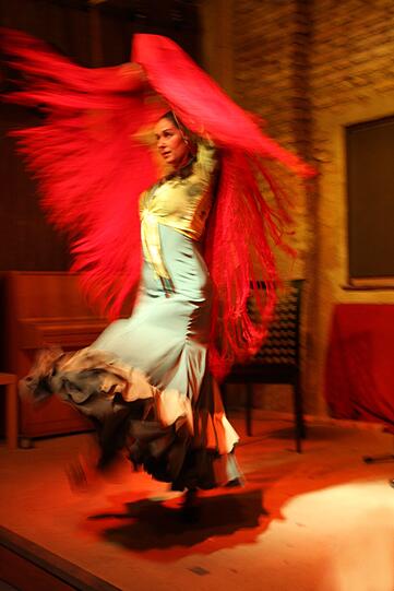 Mit ihrem ausdrucksstarken Flamenco bringt "La Maruja" spanisches Lebensgefühl nach Riem.