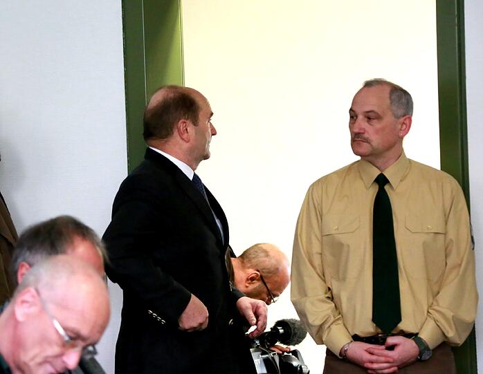 Mehr Bilder vom Steuerprozess gegen Wiesn-Wirt Sepp Krätz.