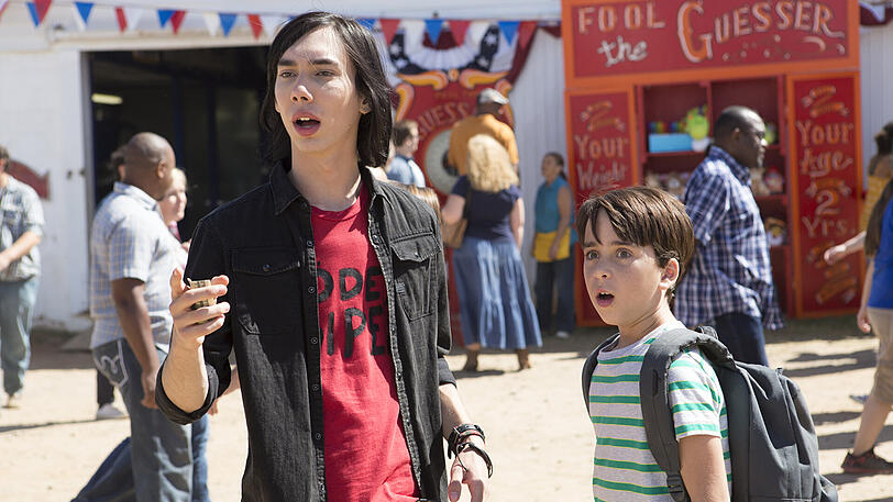 Großer Bruder Rodrick (Charlie Wright) und Greg (Jason Drucker).