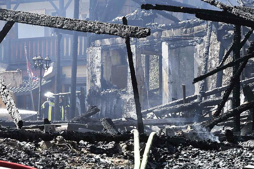 Durch den Brand im Freizeitpark bei Augsburg entstand ein Schaden in Millionenhöhe.