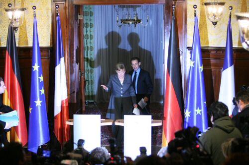 Merkel und Sarkozy mit gemeinsamen Vorschlag