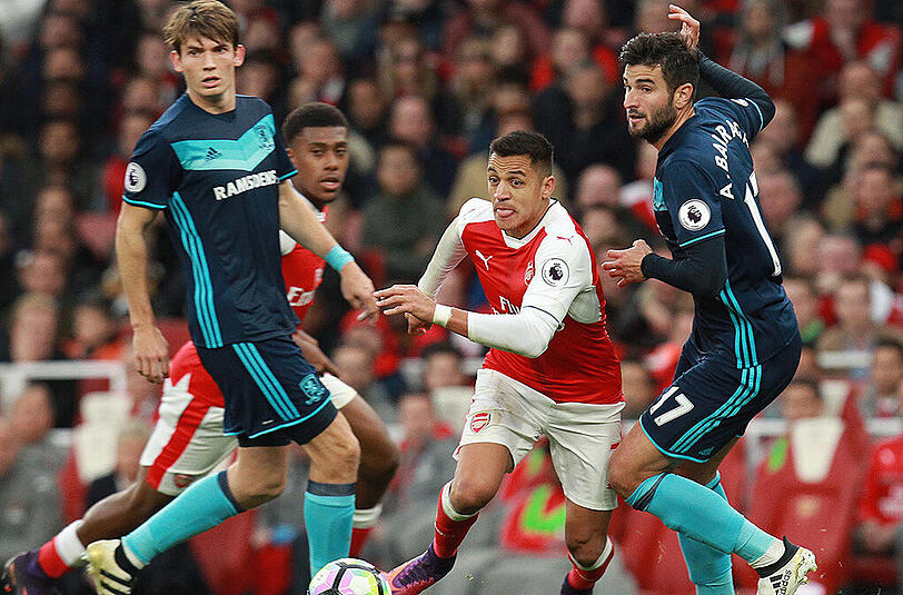 Alexis Sanchez vom FC Arsenal (Mitte) im Spiel gegen den FC Middlesbrough.