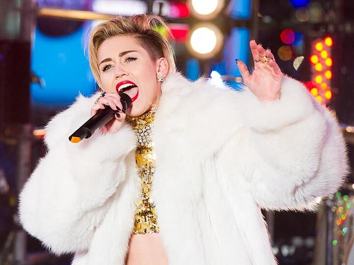 Miley Cyrus hat sich erfolgreich in die Tweets und Posts der Social Media-Nutzer gesungen