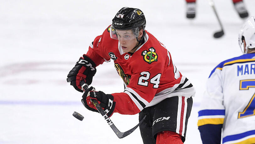 Der Ex-Münchner Dominik Kahun begeisterte mit der deutschen Eishockey-Nationalmannschaft bei den Olympischen Winterspielen in Pyeongchang. Nun spielt Kahun in der NHL - und setzt bei den Chicago Blackhawks seine Erfolgsstory fort. Der Ex-Münchner Dominik Kahun begeisterte mit der deutschen Eishockey-Nationalmannschaft bei den Olympischen Winterspielen in Pyeongchang. Nun spielt Kahun in der NHL - und setzt bei den Chicago Blackhawks seine Erfolgsstory fort.