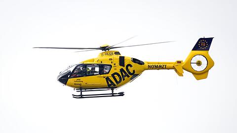 Per Hubschrauber wurde der schwer verletzte Elfjährige in ein Krankenhaus geflogen. (Symbolbild)