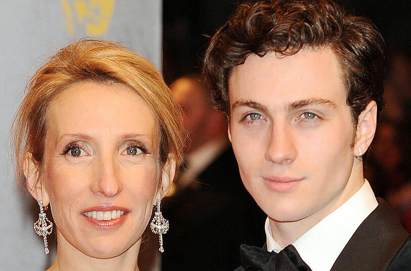 Hollywoodstar Aaron Taylor-Johnson und seine Frau, Regisseurin Sam Taylor-Wood, bei der Verleihung der BAFTA-Awards in London 2010.