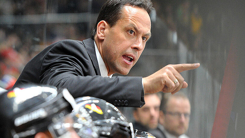 Die Premiere von Marco Sturm als Eishockey-Bundestrainer ist misslungen. Die Premiere von Marco Sturm als Eishockey-Bundestrainer ist misslungen.