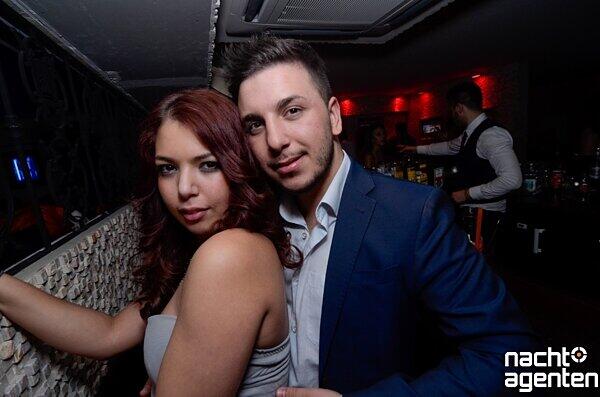 Das neue Jahr kann kommen! Im Crown's Club ist alles angerichtet für einen heißen Neujahrstanz. Mehr Bilder unter: www.nachtagenten.de