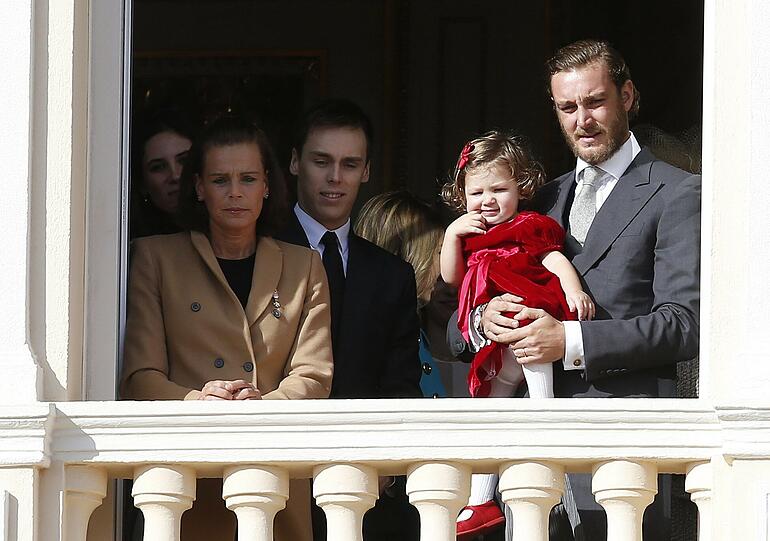 Weitere Bilder der Royals zum Nationalfeiertag von Monaco sehen Sie hier.