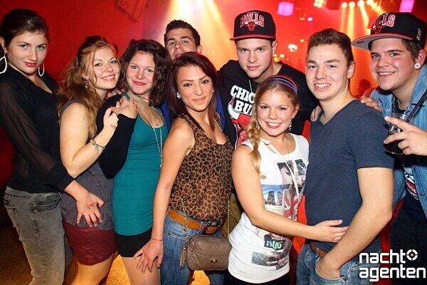 Die Hochschule München feiert das neue Semester mit einer großen Sause in der Nachtgalerie. Mehr Bilder unter www.nachtagenten.de.