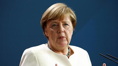 Bundeskanzlerin Angela Merkel (CDU) und Innenminister Horst Seehofer (CSU) haben sich darauf verständigt, zusätzlich rund 1500 weitere Migranten von den griechischen Inseln aufzunehmen.