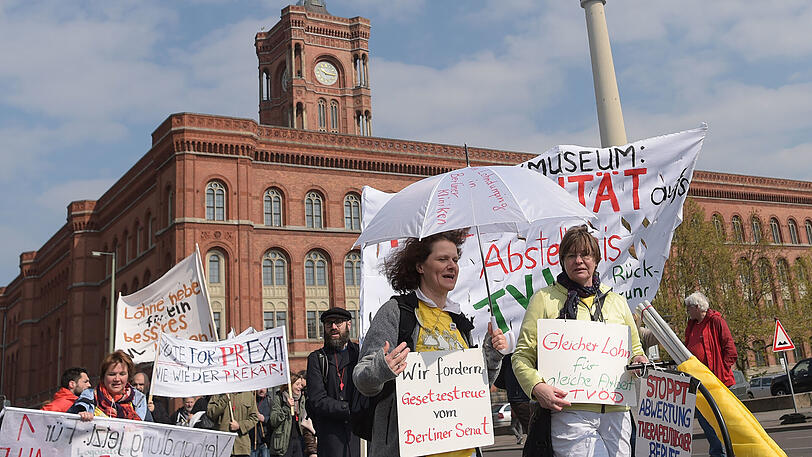 Mai-Kundgebung am Montag vor dem Roten Rathaus in Berlin.