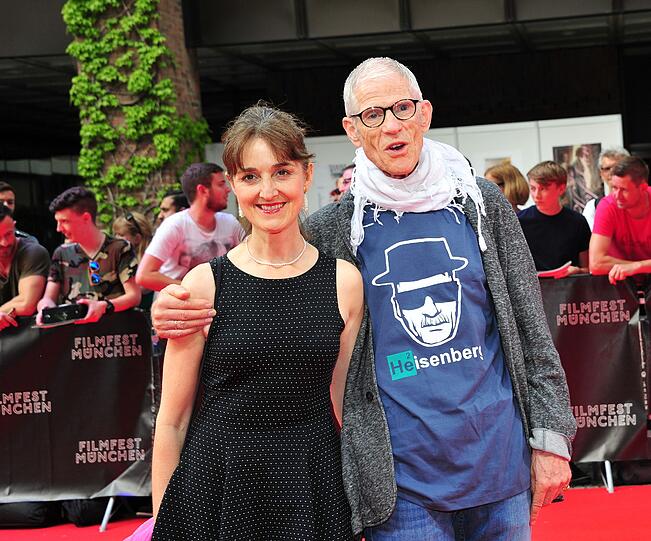 Sir Peter Jonas, britischer Kulturmanager, Opernintendant und Laudator, und seine Frau Barbara Burgdorf.