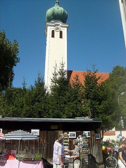 Klein, aber fein: Der Ramersdorfer Hofmarkt.