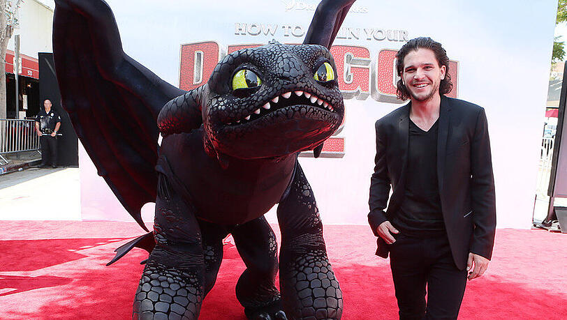 Kit Harington am Rande der Vorführung zu "Drachenzähmen leicht gemacht 2" Kit Harington am Rande der Vorführung zu "Drachenzähmen leicht gemacht 2"