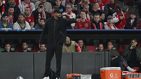 Vincent Kompany durfte sich am Tag nach seiner Vertragsverlängerung über den erhofften Sieg gegen seine Landsleute freuen.