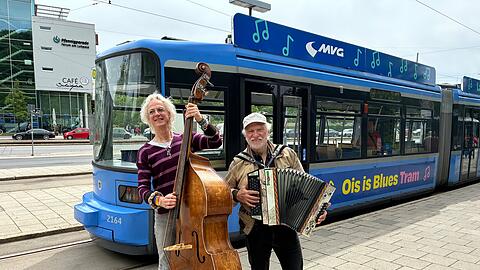 Ein Konzert auf Schienen: Die "Ois is Blues"-Tram ist zur&uuml;ck und dreht ab dem Sendlinger Tor ihre Altstadt-Runden.