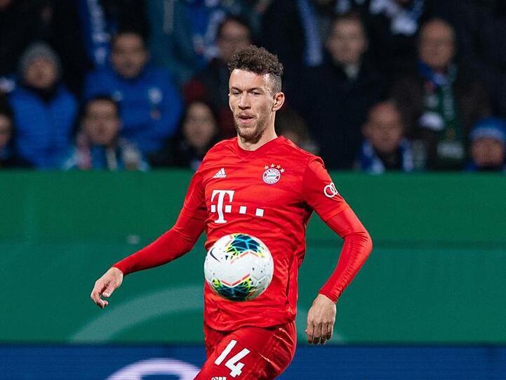 Bayerns Ivan Perisic spielt den Ball. Foto: Guido Kirchner/dpa/Archivbild