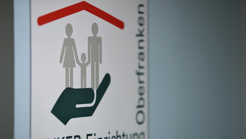 In der Ankereinrichtung Oberfranken lebten im Mai 2025 deutlich weniger Asylsuchende als vor einem Jahr. (Archivbild)