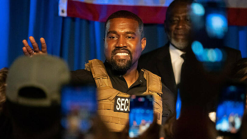 Kanye West während seines ersten Wahlkampfauftritts in Charleston. Kanye West während seines ersten Wahlkampfauftritts in Charleston.