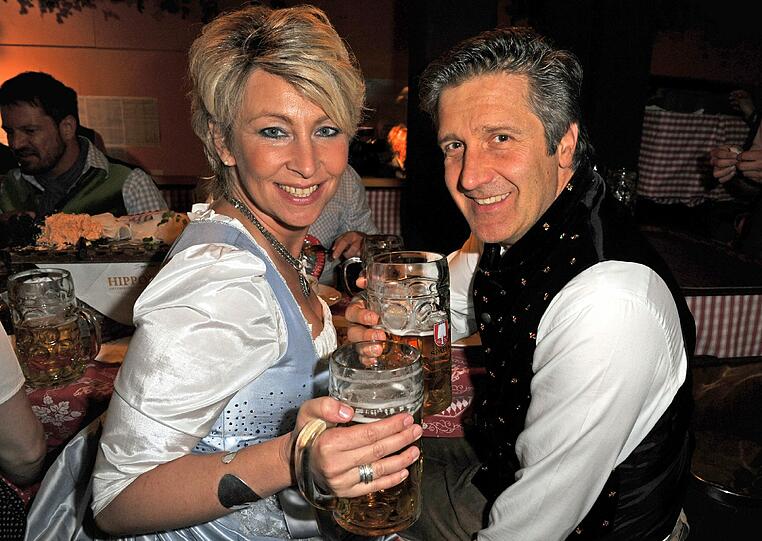 Laureus-Wiesn und Baldessarini-Party: Die Promis haben's am ersten Wiesn-Samstag 2012 schon rdentlich krachen lassen im Hippodrom und im Käferzelt. Die Bilder