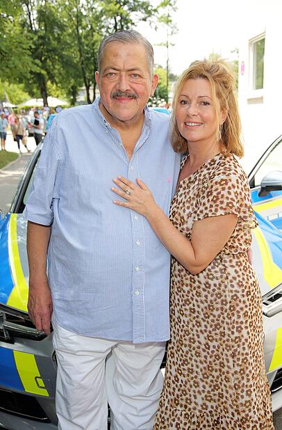 Joseph Hannesschläger und Karin Thaler beim "Rosenheim-Cops"-Fantag im Juli 2019 Joseph Hannesschläger und Karin Thaler beim "Rosenheim-Cops"-Fantag im Juli 2019