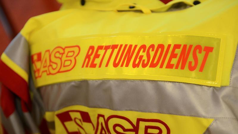 Das Logo des Arbeiter-Samariter-Bundes (ASB). Foto: Jens Kalaene/Archivbild Das Logo des Arbeiter-Samariter-Bundes (ASB). Foto: Jens Kalaene/Archivbild