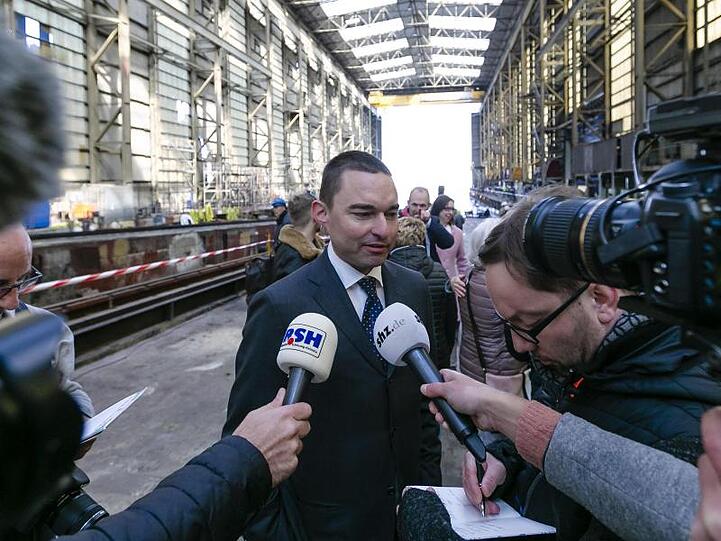 Lars Windhorst investierte Millionen in die Hertha - aber Geld schießt nicht immer Tore.