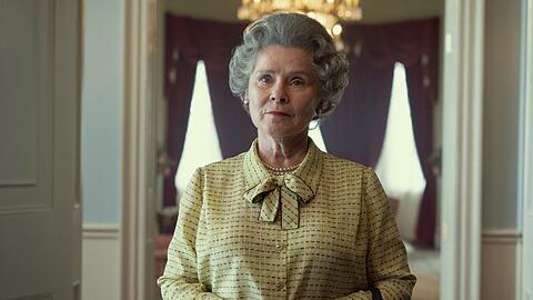 Imelda Staunton spielt in der fünften Staffel der Netflix-Serie "The Crown" Königin Elizabeth II. Die neuen Folgen starten im November.