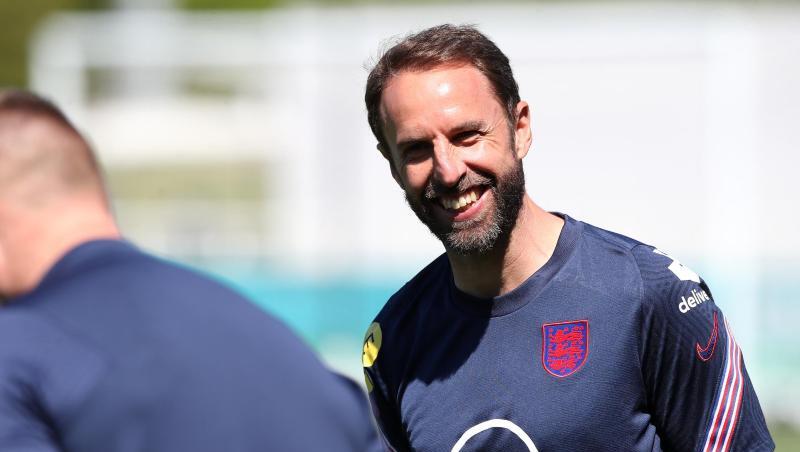 Englands Trainer Gareth Southgate trifft mit seinem Team im ersten Topspiel der EM auf Kroatien.